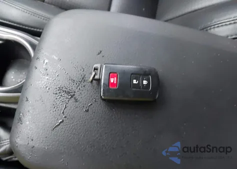 2021 Toyota Tacoma Trd Sport from USA, damaged, VIN 5TFCZ5AN6MX266551